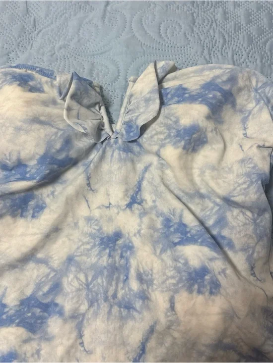 Victoria's Secret Blue and White Tie-Dye One-Piece Swimsuit A63 - Picture 2 of 8